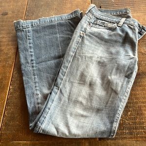 Womens/Seven for All Mankind/ size 28/ Dojo/flare.